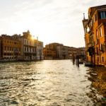 探索乐通LT118手机版的多样化娱乐功能与优势 kcpbno